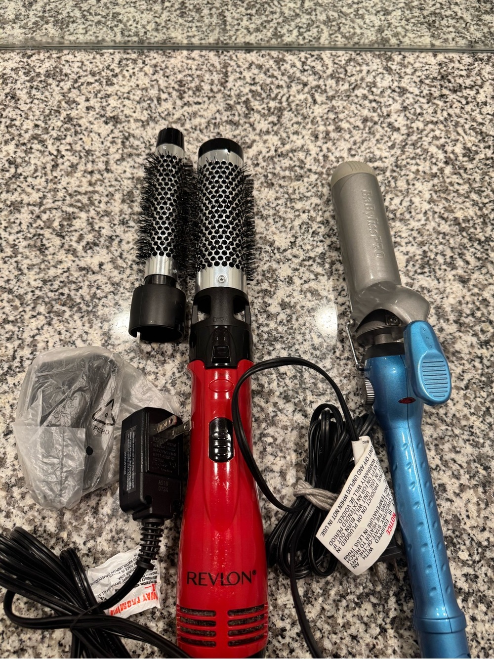 Revlon Red Hot Air Brush with Blue Curling Iron Attachments
